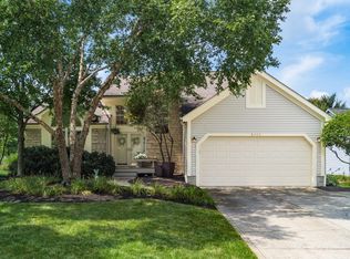 8466 Juniper Dr, Lewis Center, OH 43035