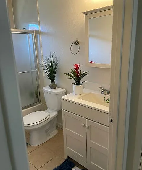 1630 Sycamore Dr #3 — Photo 1