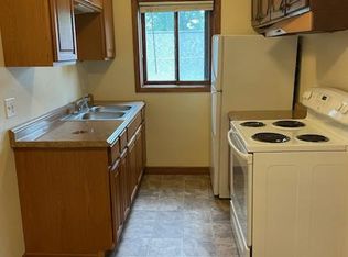 117 W Church St #201, River Falls, WI 54022
