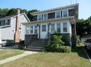102 Lyon Pl FLOOR 2, Lynbrook, NY 11563