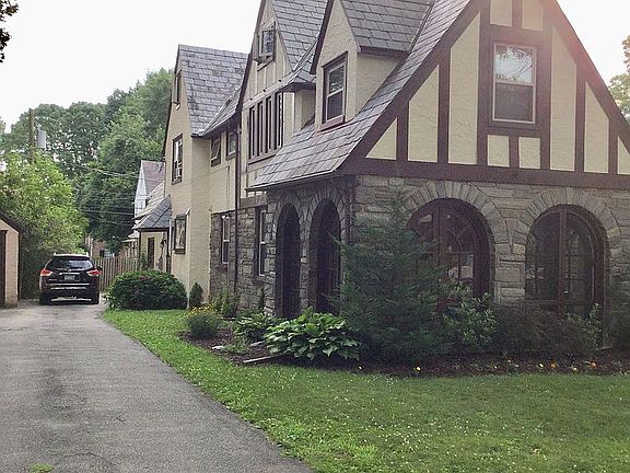 Side Driveway 