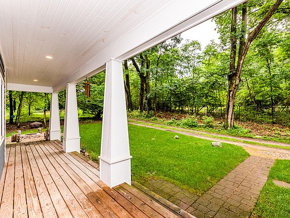 2nd image of 10964 Riverview Dr