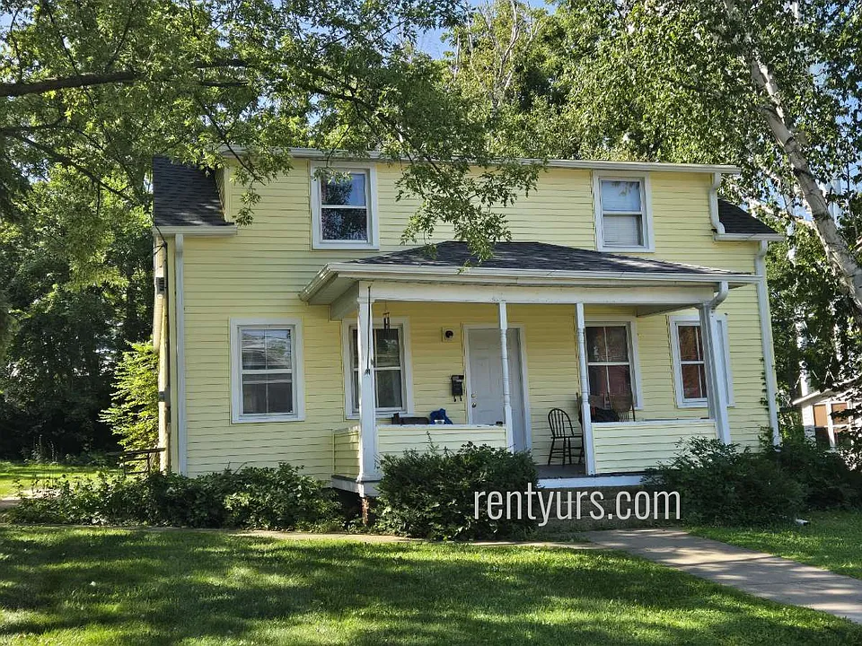 345 W Cedar St
