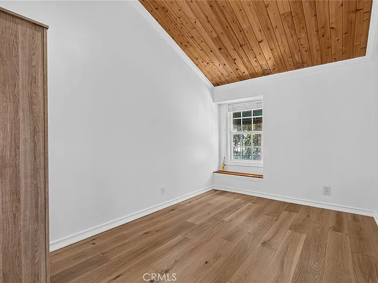 4151 Farmdale Ave — Photo 15