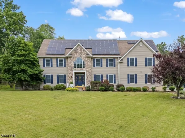 164 E Mountain Rd, Hillsborough Twp., NJ 08844