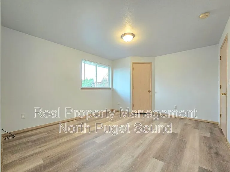 7513 59th Dr NE #B — Photo 8