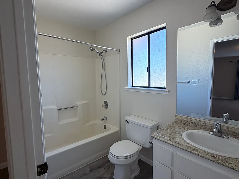 279 Branch St #B — Photo 13