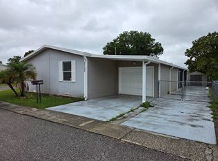 9702 Elm Way, Tampa, FL 33635