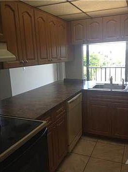3rd image of 9400 W Flagler St APT 410