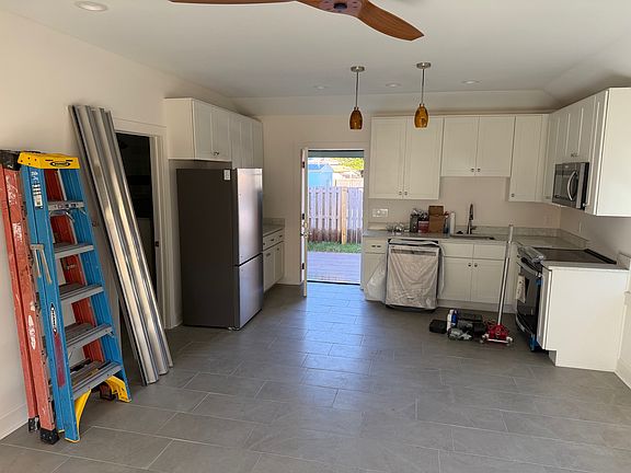 3rd image of 103 Anastasia Lodge Dr