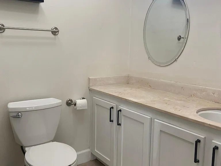 8547 La Riviera Dr — Photo 5