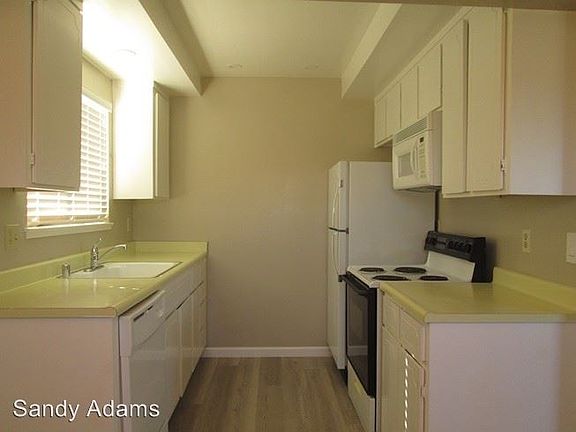 2nd image of 2958 Neet Ave APT 03