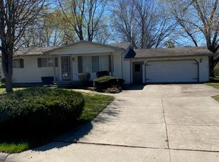 7091 Partridge Dr, Flushing, MI 48433