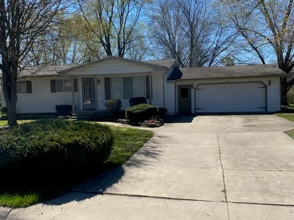 7091 Partridge Dr, Flushing, MI 48433