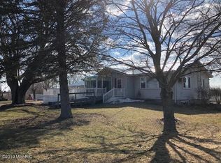 7291 S Deer Lake Rd, Reed City, MI 49677