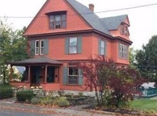 43 Nicollet St, Lowell, MA 01851