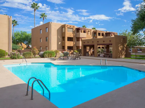 1810 E Blacklidge Dr, Tucson, AZ 85719