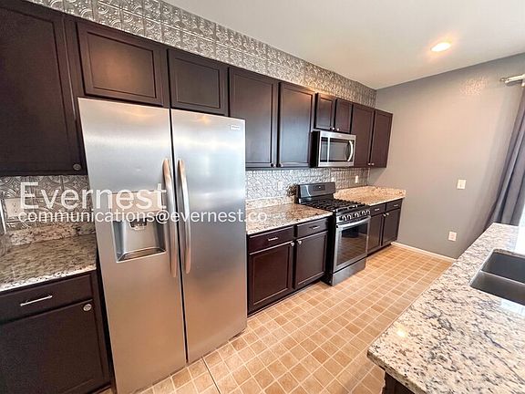3rd image of 2560 Gobi Dr