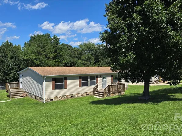 176 Crown Ct, Kings Mountain, NC 28086
