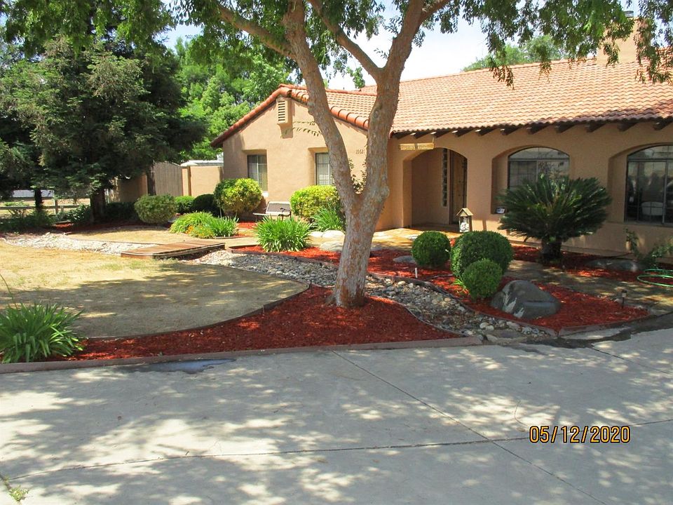 1st image of 35621 John Albert Dr