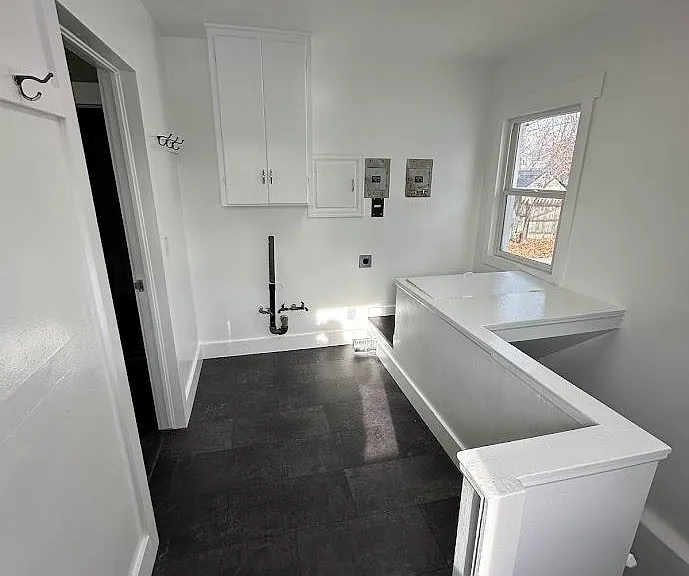 526 N 200 W #1 — Photo 12