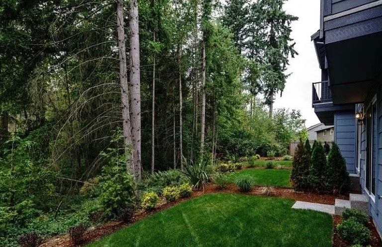 13420 Manor Way #C2 — Photo 3