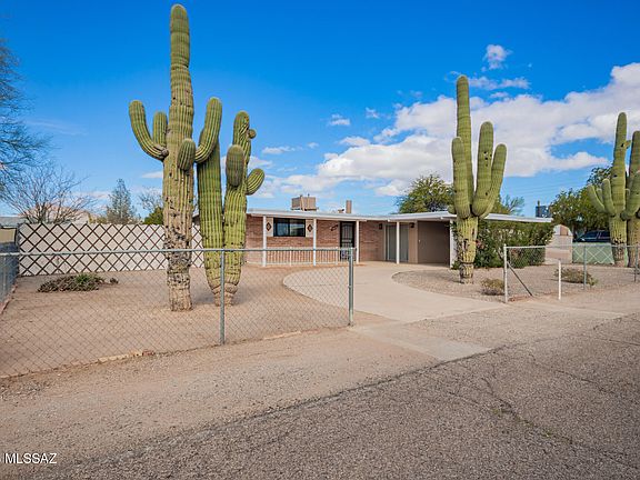 2nd image of 6632 W Camino Pizarro