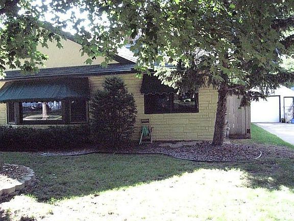 3rd image of 1407 Avon St N