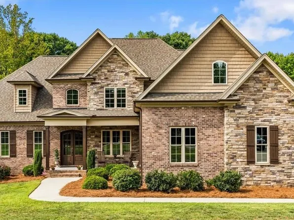 3410 Owls Roost Rd, Greensboro, NC 27410