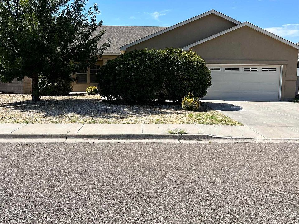 1st image of 2027 E Heritage Ln