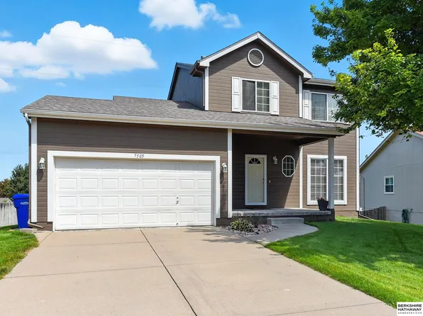 7505 S 180th Ave, Omaha, NE 68136