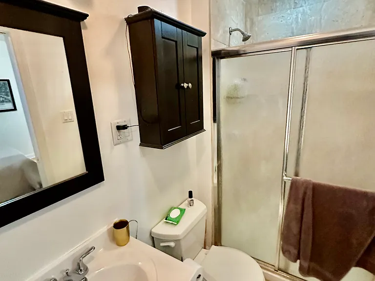 1143 N Mozart St #2F — Photo 9