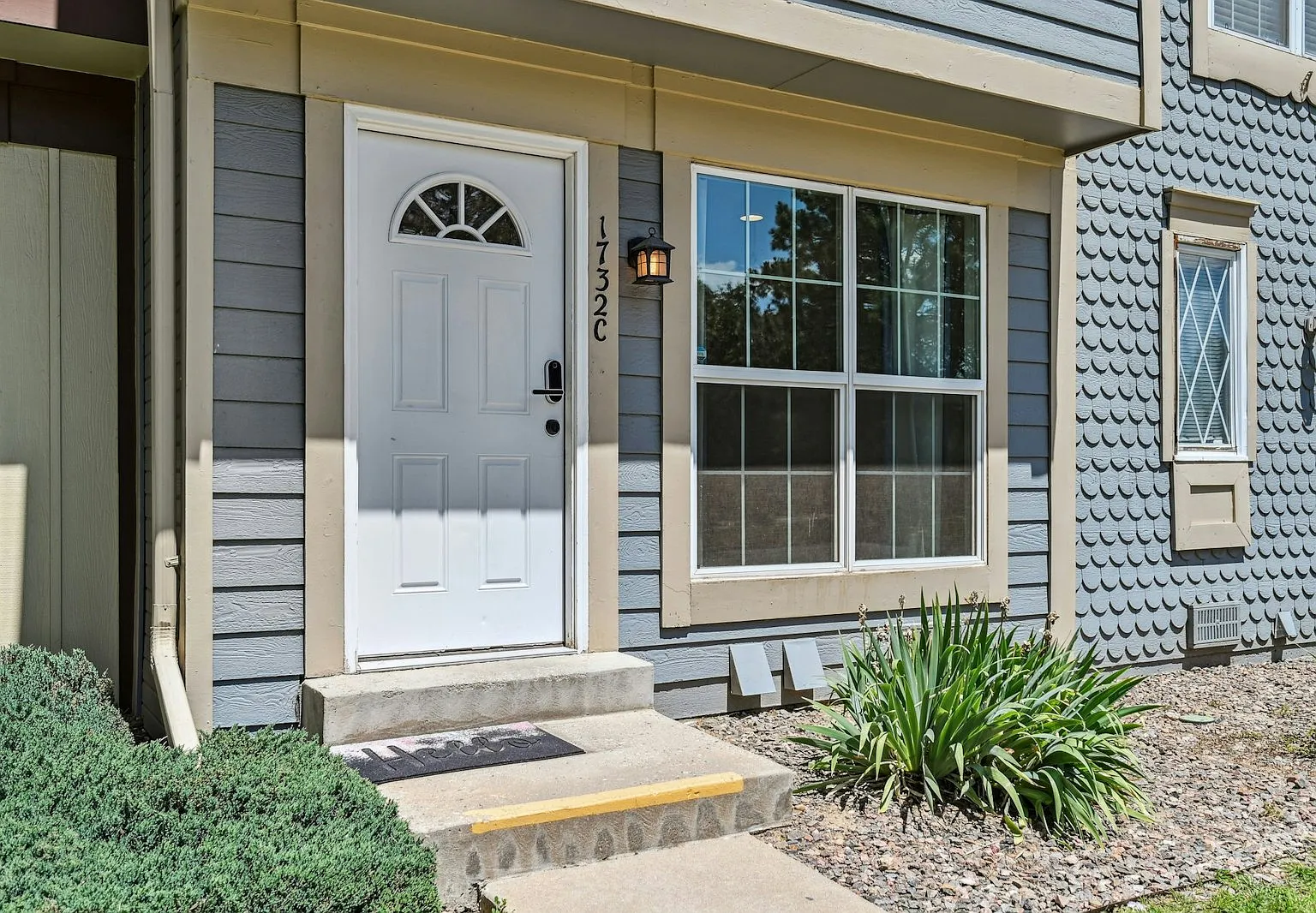 1732 South Blackhawk Way, Unit C — Photo 3