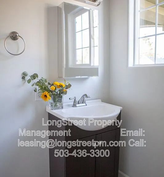 4848 SE Bybee Blvd #2 — Photo 4