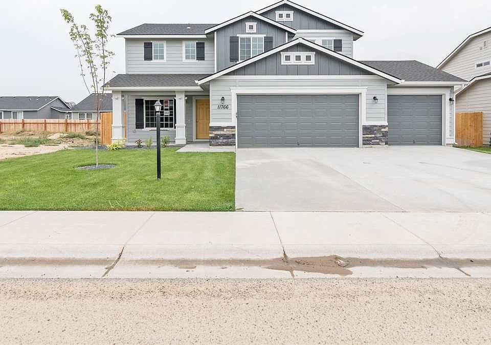 1st image of 817 Bighorn Dr