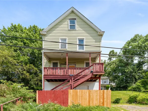 132 Fairview Ave, East Pittsburgh, PA 15112