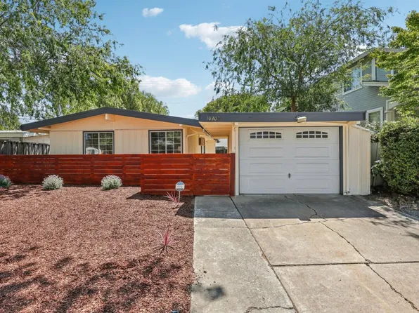 10300 Johnson Ave, Cupertino, CA 95014