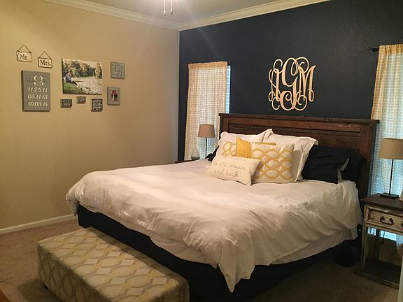 5th image of 40500 Fox Run Dr