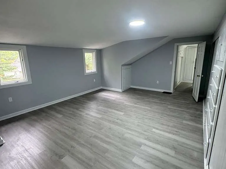 2093 Newcome St — Photo 5
