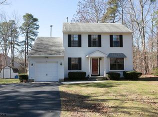 210 Wedgewood Ct, Galloway, NJ 08205