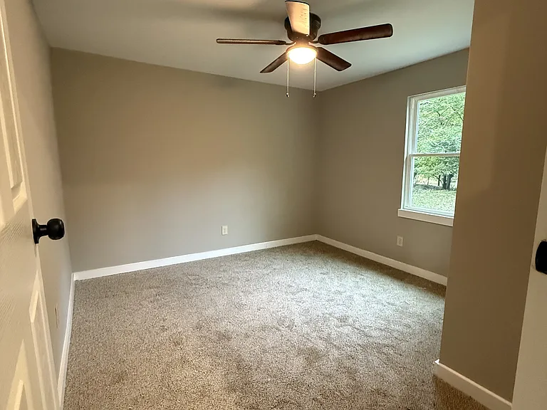 226 Highland St — Photo 15