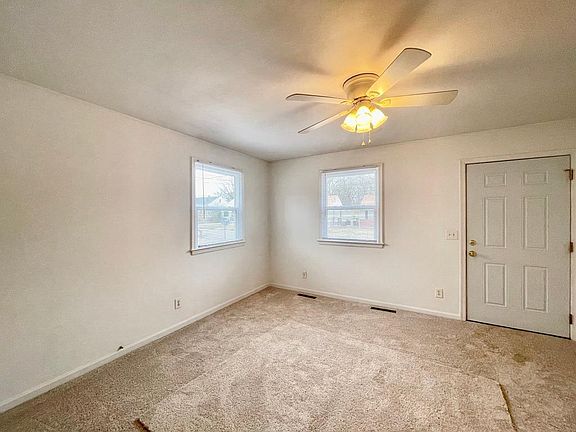 3rd image of 1308 Central Ave