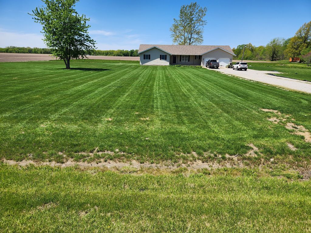 949 County Road 1200 E - Property Image