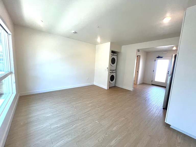 4661 Florida St #202 — Photo 4