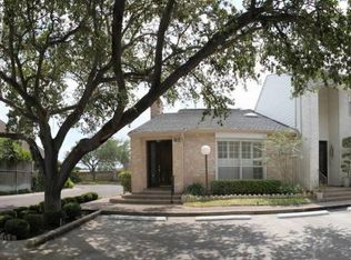 62 Lake Shore Dr, Corpus Christi, TX 78413