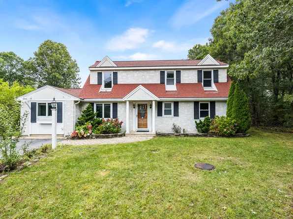 9 E Harbor Circle, Teaticket, MA 02536