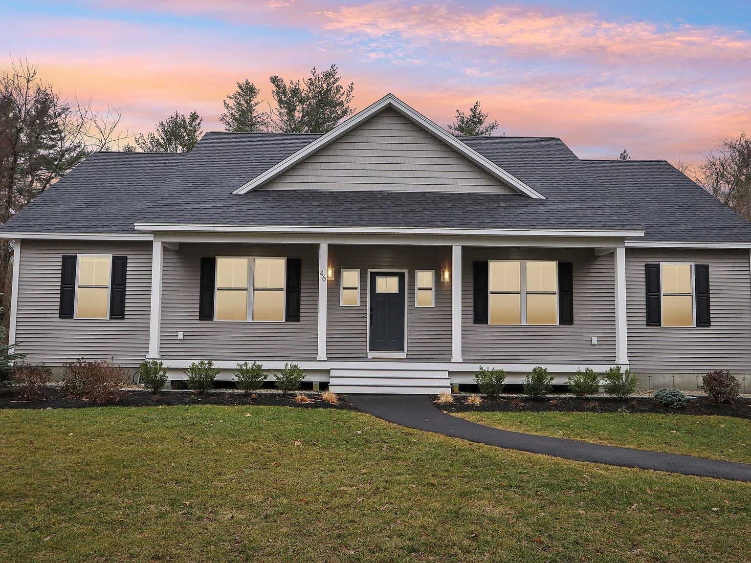 46 High Street, Stratham, NH 03885 | Zillow