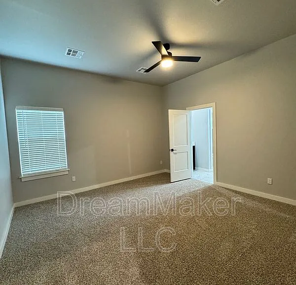 5253 Lily Ln — Photo 7
