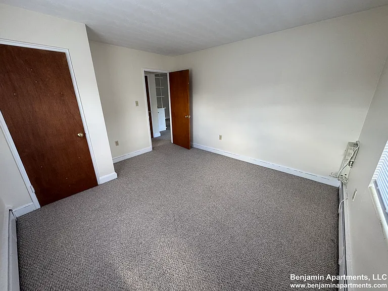 333 Massachusetts Ave #10 — Photo 7