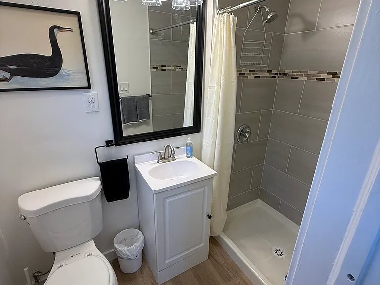 2238 Griffin Ave — Photo 7